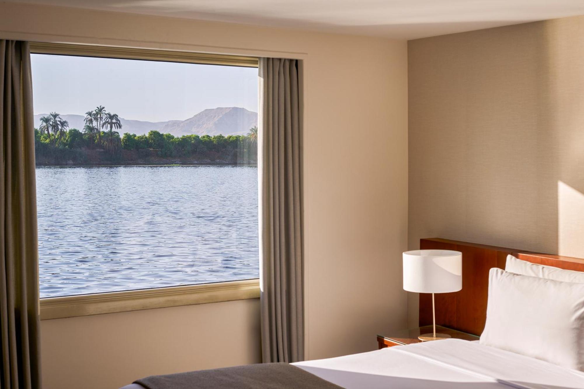Moevenpick Royal Lotus Nile Cruise, Every Monday Four Nights From Luxor, Every Friday Three Nights From Aswan - Including Excursions & Sightseeing Luaran gambar