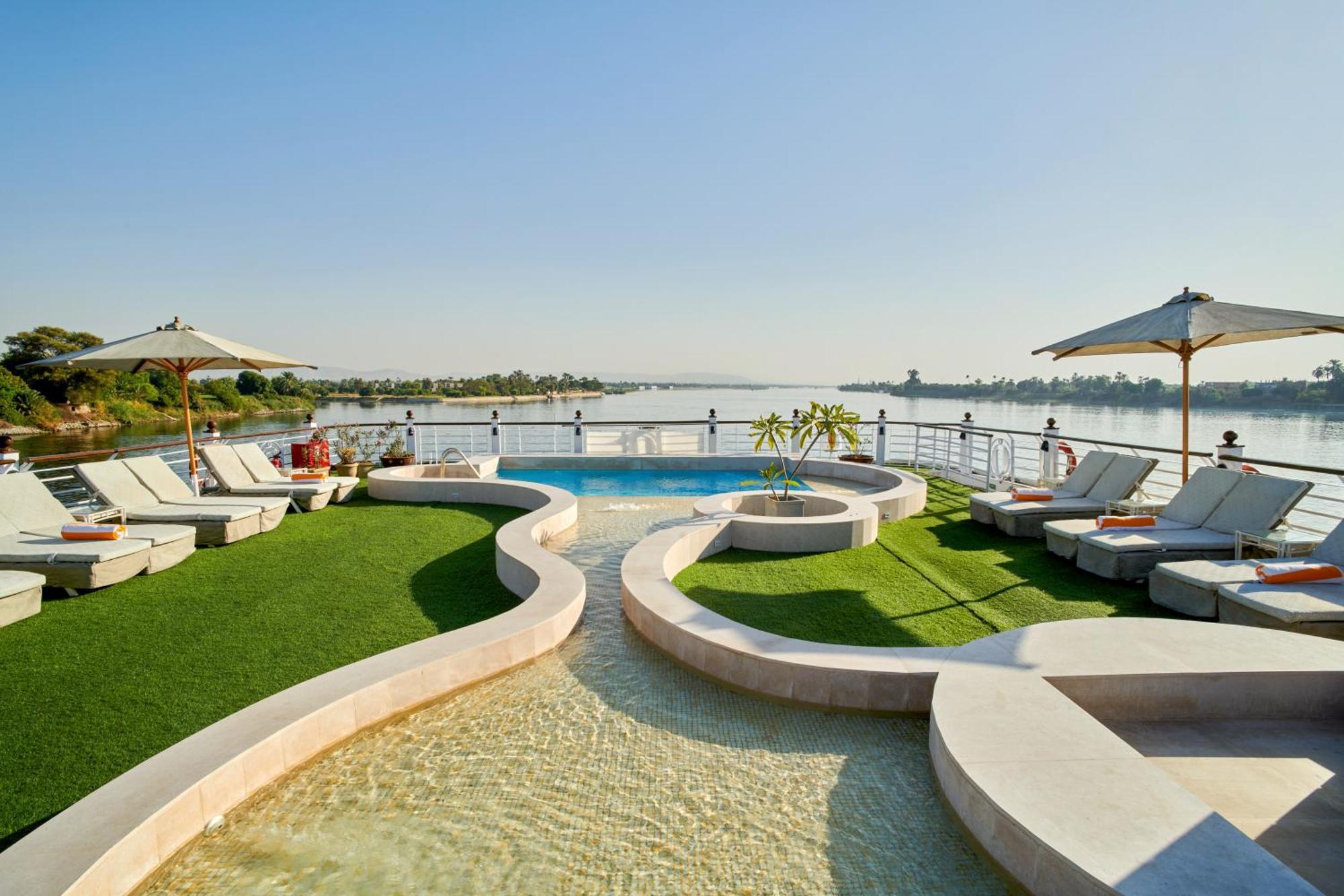 Moevenpick Royal Lotus Nile Cruise, Every Monday Four Nights From Luxor, Every Friday Three Nights From Aswan - Including Excursions & Sightseeing Luaran gambar
